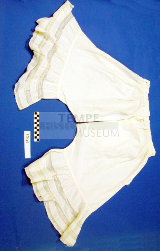 Bloomers-Crotchless