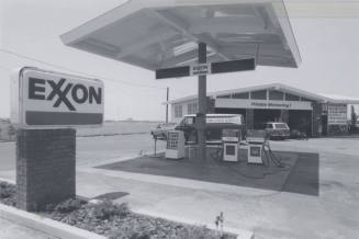 Exxon Gasoline Station - 5124 South Mill Avenue, Tempe, Arizona
