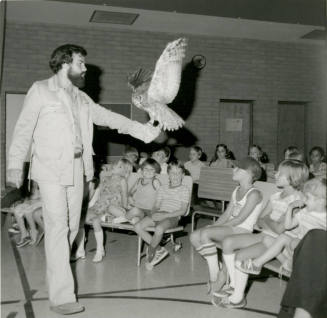 Feathered Friend. - Tempe Daily News, June 23 1978