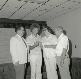 Memorial Established. - Tempe Daily News, June 28 1978