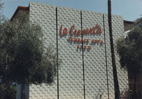La Cresenta Apartments - 1130 East Orange Street, Tempe, Arizona