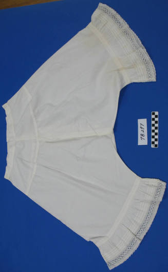 Bloomers, Crotchless