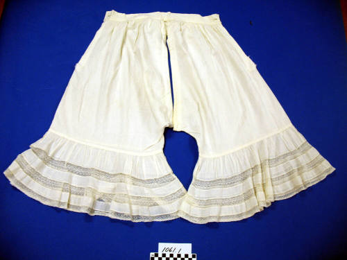 Bloomers, crotchless