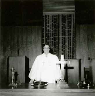 Community Christian Church Sanctuary - Tempe Daily News - July 29, 1978 - (2 of 2)