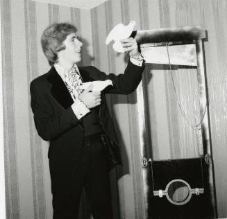 Tempean Starts Tricks Of Trade At Tender Age Of Ten - Tempe Daily News - July 27, 1978