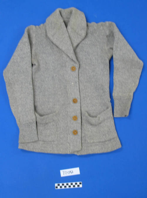 Mens' wool sweater