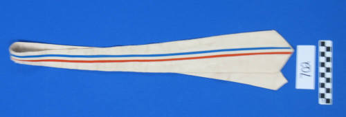 Mens' tie