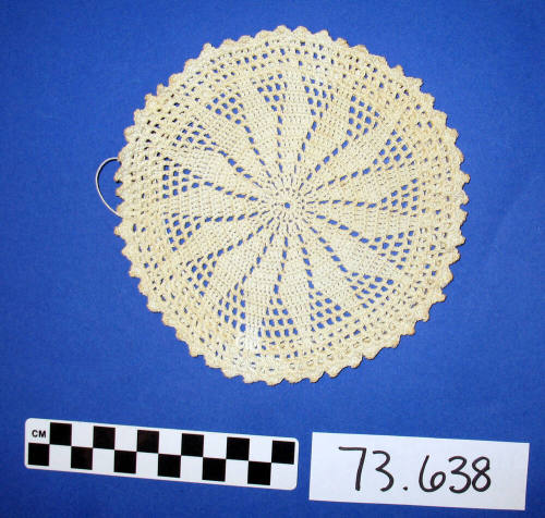 Crocheted cover for hot pad