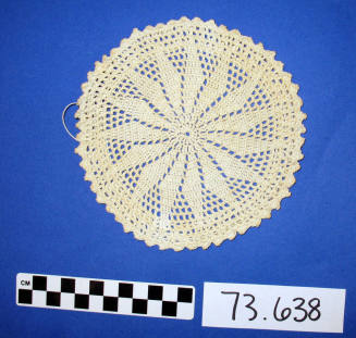 Crocheted cover for hot pad