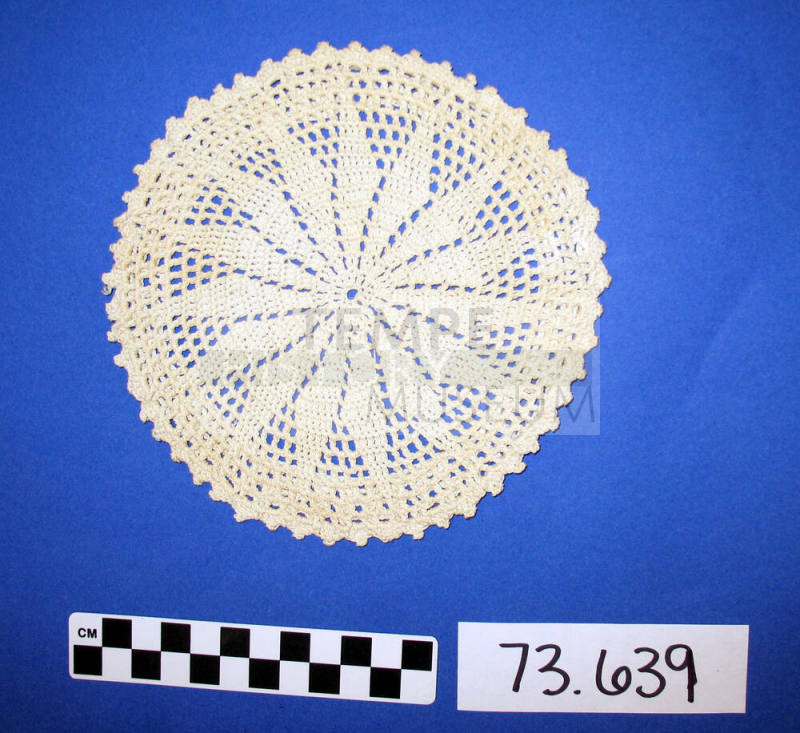Crocheted cover for hot pad