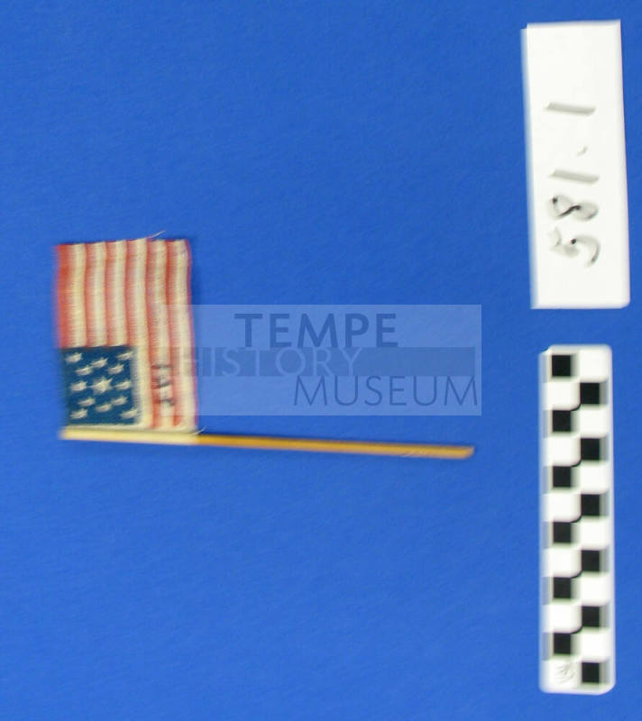 13-star US flag on rod