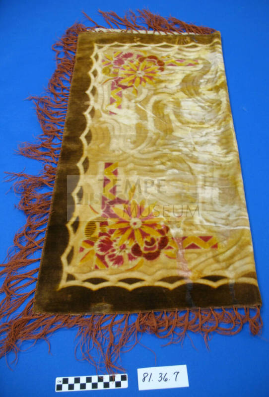 Table Scarf