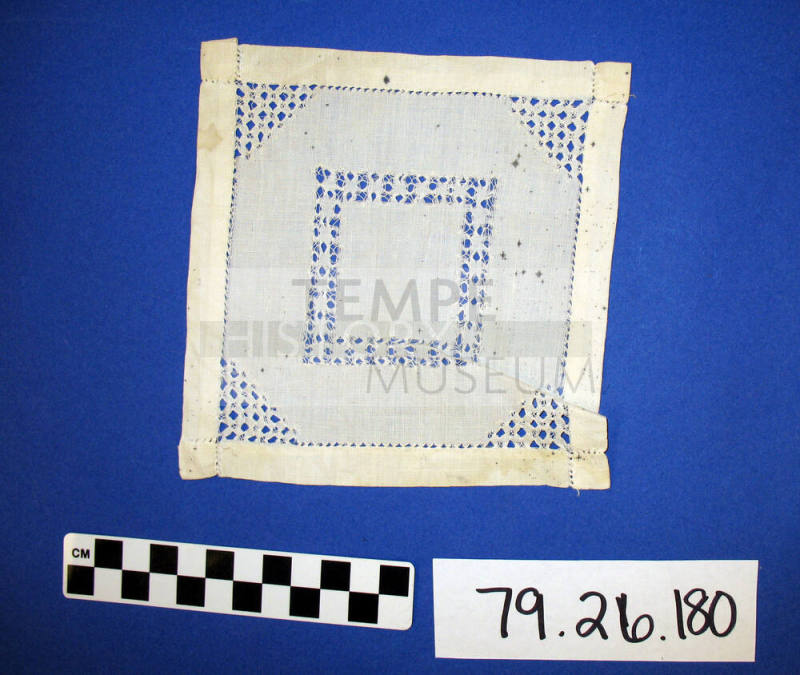 White linen coaster
