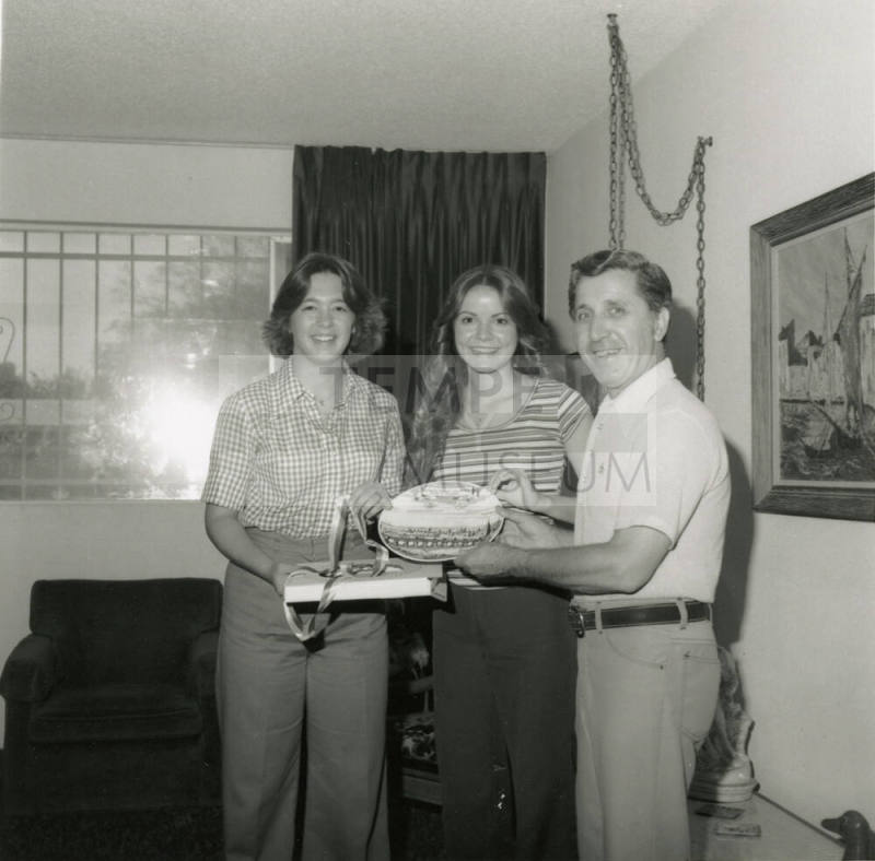 Making It Official - Sister City program - Tempe Daily News - July 27, 1978 - (1 of 2)