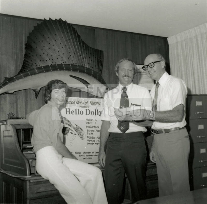 Dolly 'Checks In' - Tempe Daily News - August 8, 1978