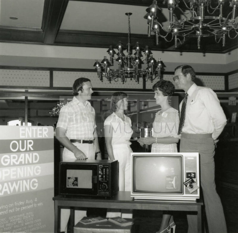 New Bank - Tempe Daily News - August 3, 1978