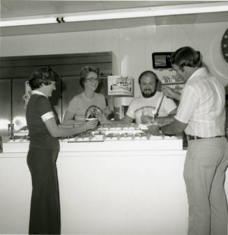 Sweetening Up The Council -- Tempe Daily News, August 11, 1978