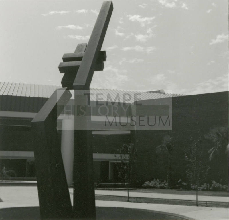 Metal Sculpture -- Tempe Daily News, August 4, 1978