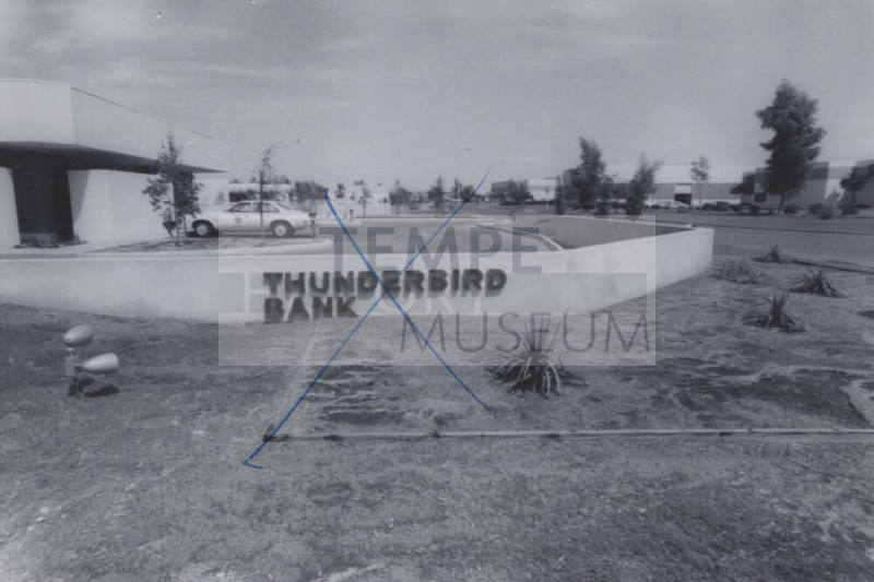 Thunderbird Bank - 2077 S. Priest Drive, Tempe, AZ