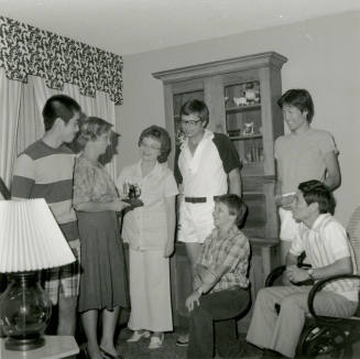 Visitors Entertained - Tempe Daily News - August 11, 1978