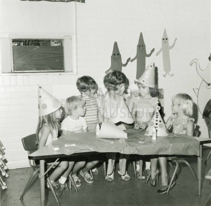 School Days For Tots Too - Tempe Daily News - August 15,1978