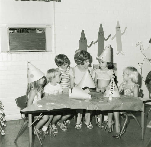 School Days For Tots Too - Tempe Daily News - August 15,1978