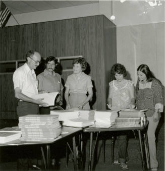 Teaching Learning For Living. - Tempe Daily News, August 30 1978