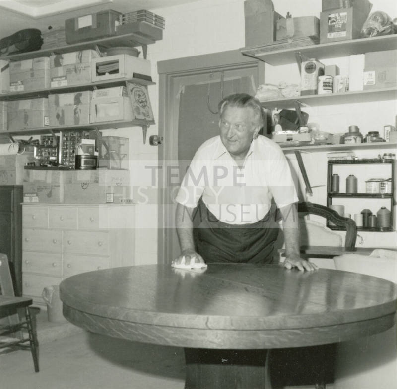 Expert at Work - Tempe Daily News, Sept 6, 1978 (2 of 3)