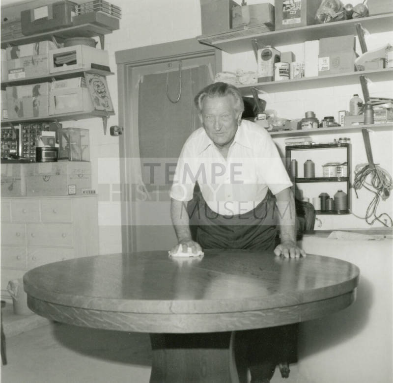 Expert at Work - Tempe Daily News, Sept 6, 1978 (3 of 3)