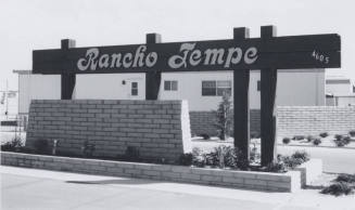 Rancho Tempe Mobile Home Park - 4605 S. Priest Drive, Tempe, AZ