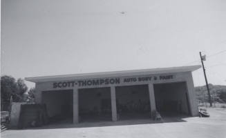 Scott Thompson Auto Body and Paint - 819 E. Princess Drive, Tempe, AZ