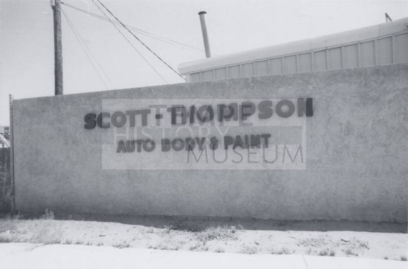 Scott Thompson Auto Body and Paint - 819 E. Princess Drive, Tempe, AZ