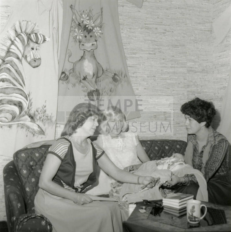 Unidentified Group Of 3 seated Women