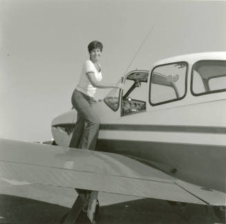 Gal on the Go - Tempe Daily News - September 26, 1978 (1 of 2)