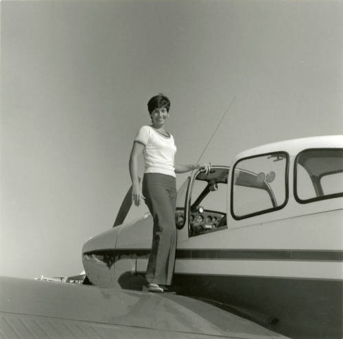 Gal on the Go - Tempe Daily News - September 26, 1978 (2 of 2)