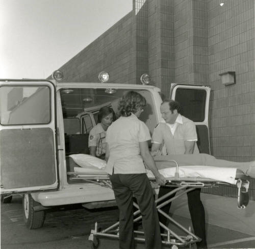 A job- Not too Well! - Tempe Daily News - October 6, 1978