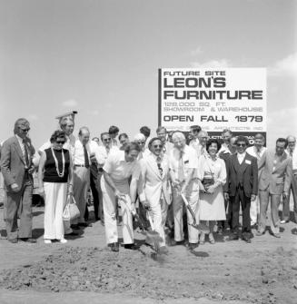 Groundbreaking in Tempe - Tempe Daily News - September 19, 1978