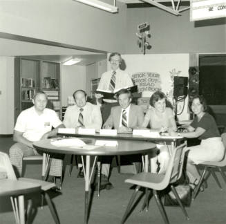 Finding Out What They're In For - Tempe Daily News - September 27, 1978 - (1 of 2)