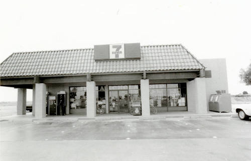 Seven Eleven Food Store - 2010 S. Price Road, Tempe, AZ