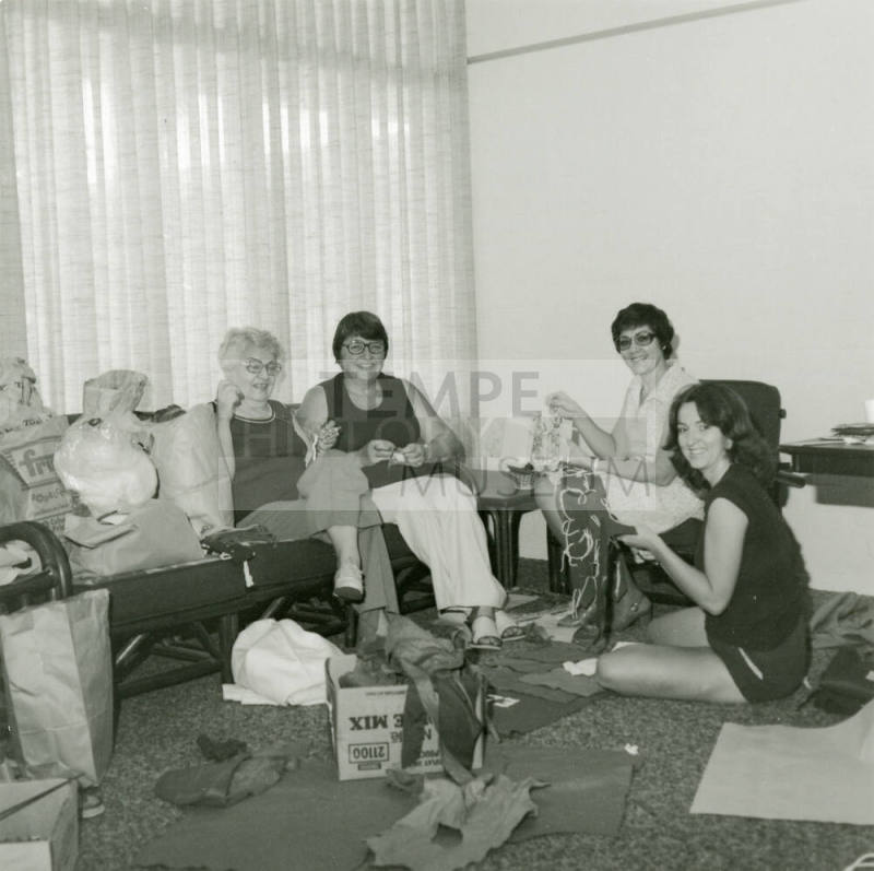 Ready, Set, Go! - Tempe Daily News - October 17,1978