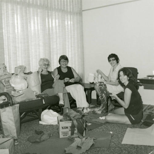Ready, Set, Go! - Tempe Daily News - October 17,1978