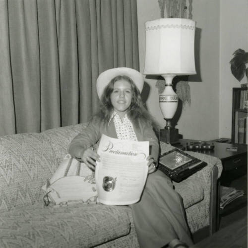 Missionary of Good Will. - Tempe Daily News, October 6 1978