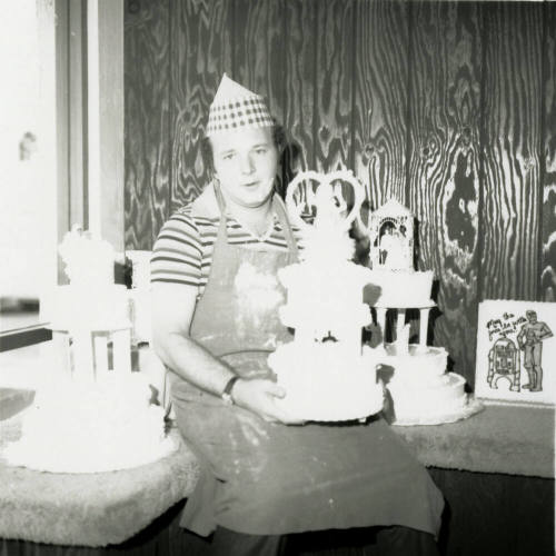 All Baked Out. - Tempe Daily News, October 13 1978