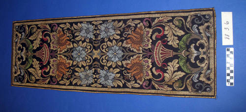 Table runner