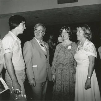 Talking Shop. - Tempe Daily News, October 17 1978