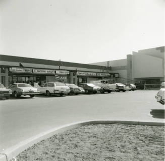 Business Booming. - Tempe Daily News, October 18 1978