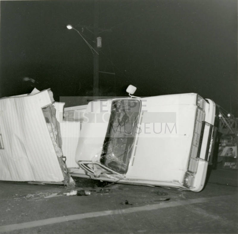 Pickup Flips - Tempe Daily News - October 12, 1978 - (2 of 3)