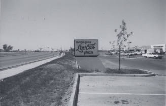 Tempe Price Low Cost Plaza - 5004-76 South Price Road, Tempe, Arizona