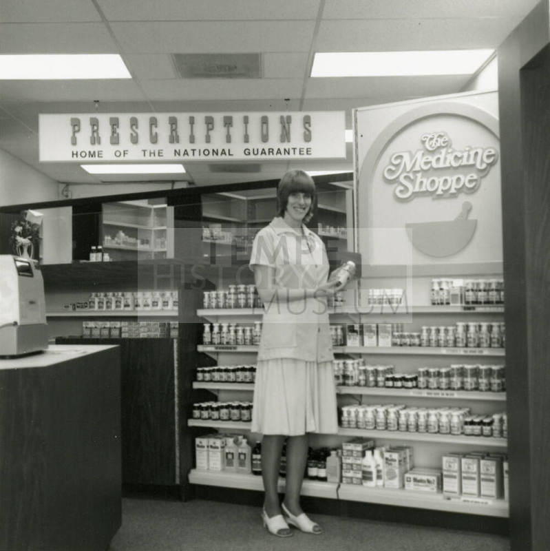 Medicine Shoppe - Tempe Daily News - October 25, 1978 - (1 of 2)