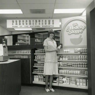 Medicine Shoppe - Tempe Daily News - October 25, 1978 - (1 of 2)